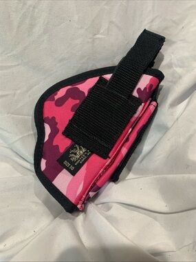 Unknown Brand Pink Camo Women's Holster
